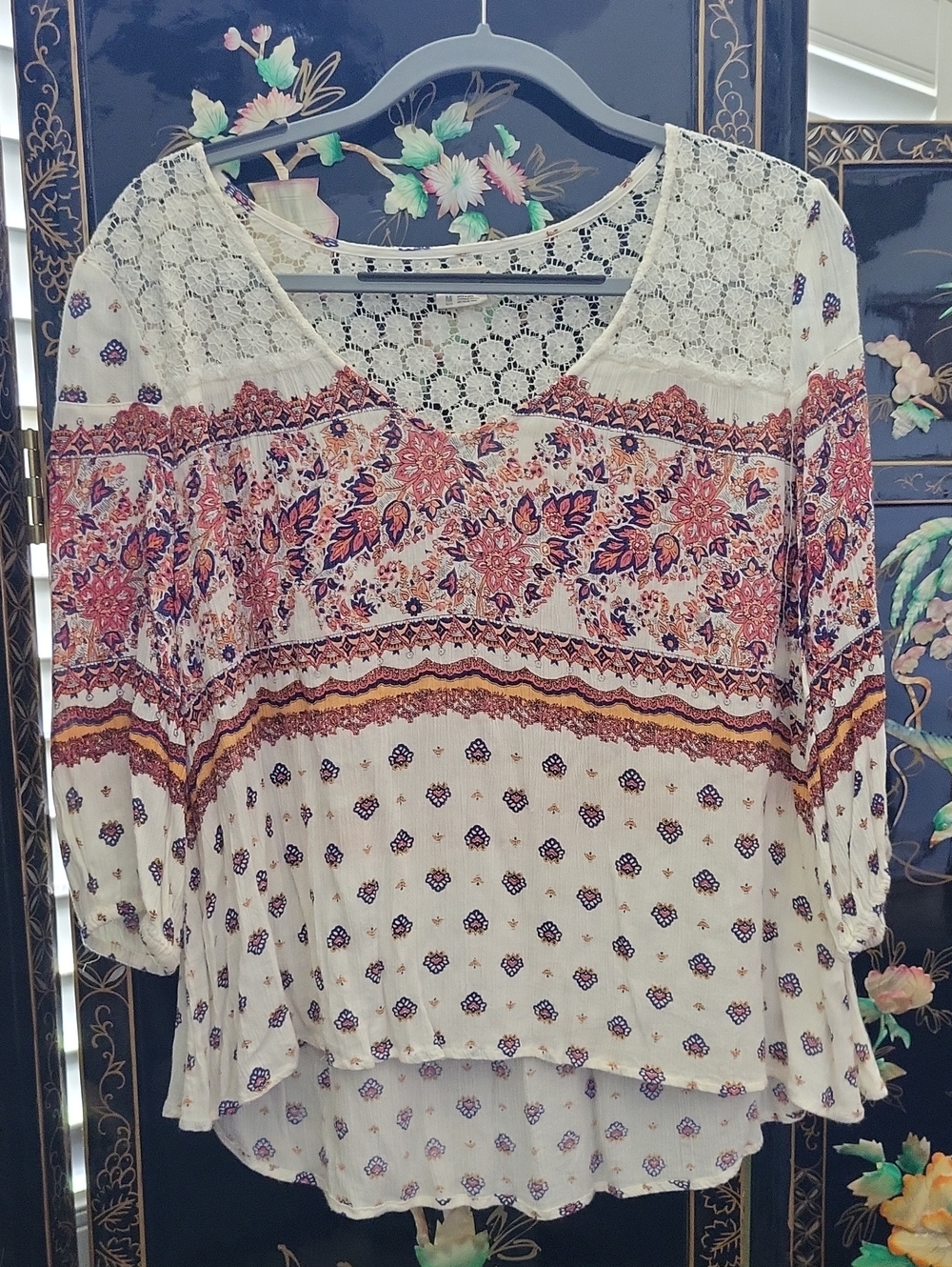 O'Neill Cream Floral Lace-Yoke Peasant Blouse - Pink/Gold/Blue
